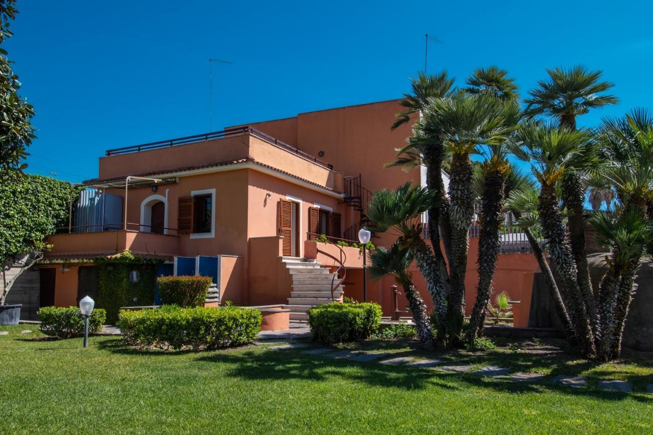 Palazzo Moresco سانتا مارينيلاّ المظهر الخارجي الصورة