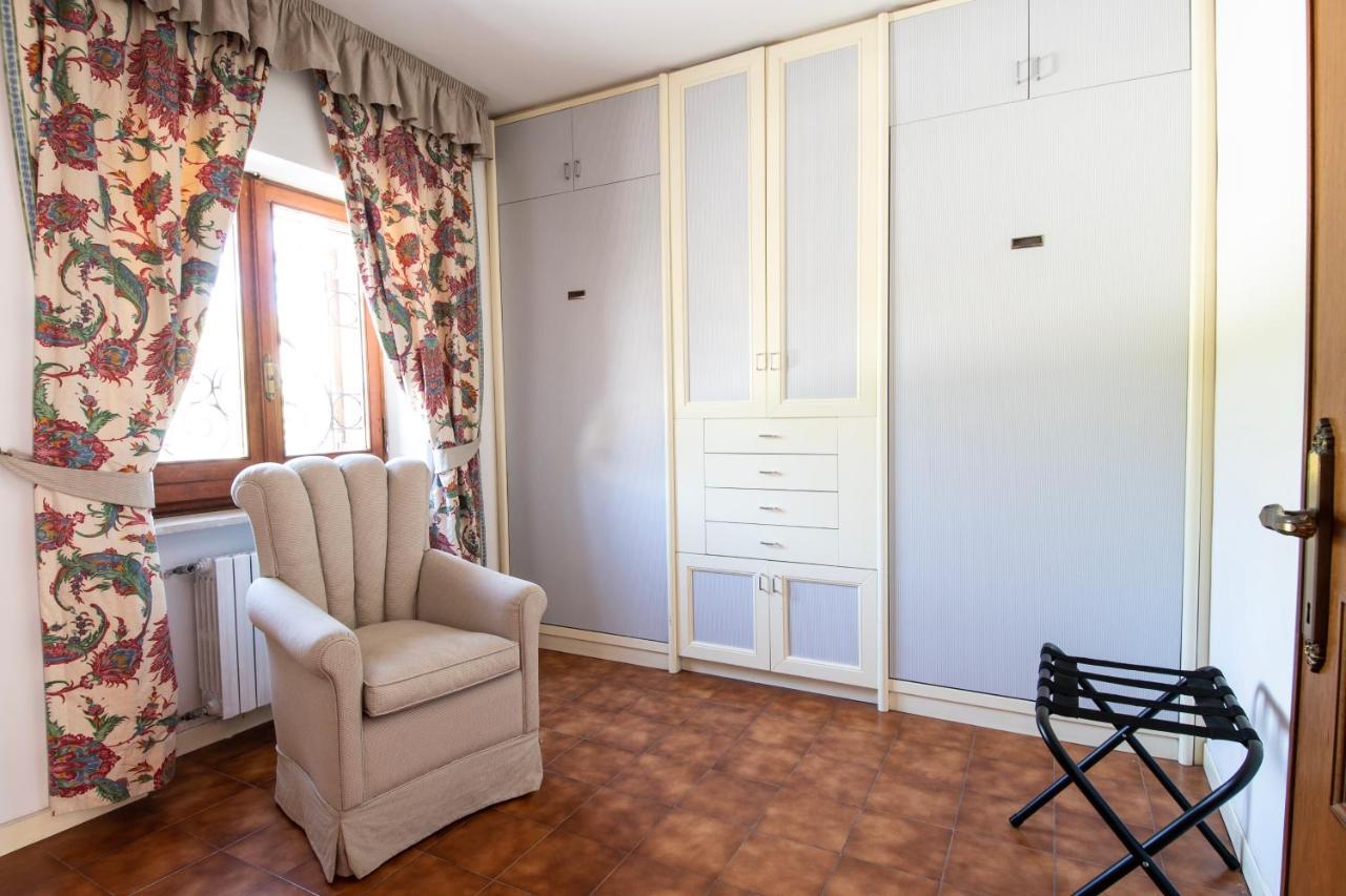 Palazzo Moresco سانتا مارينيلاّ المظهر الخارجي الصورة